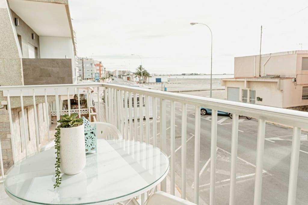 Apartamento Frente Al Mar, Familiar Y Acogedor. Santa Pola Buitenkant foto
