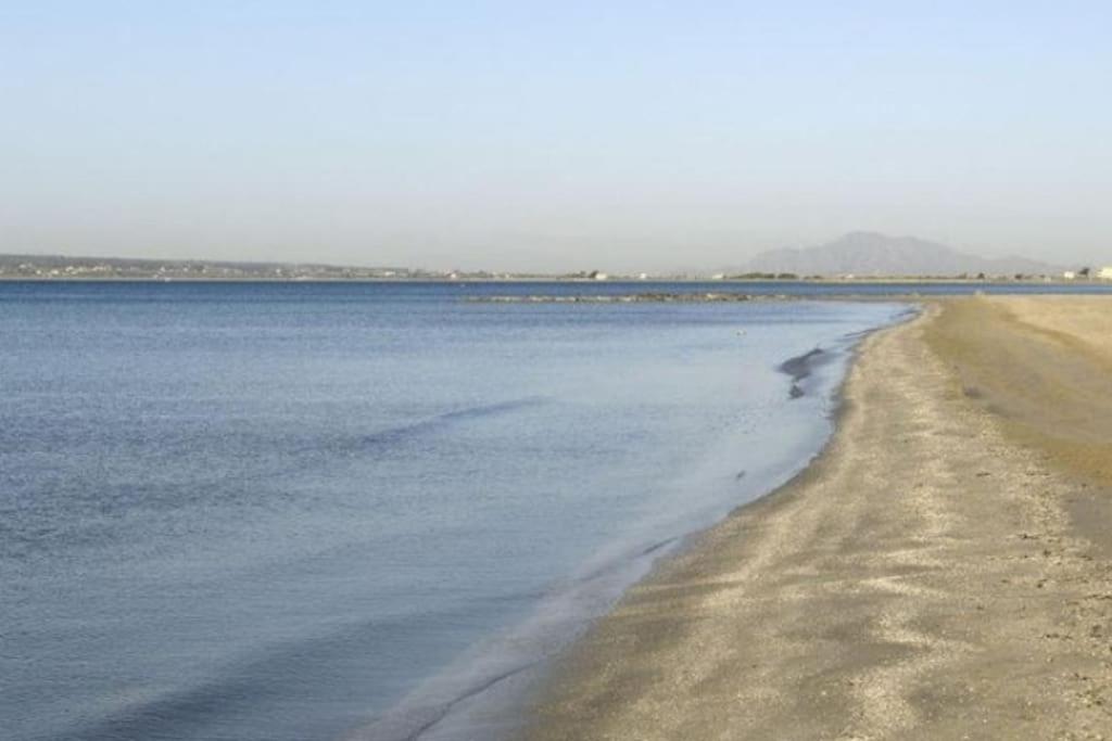 Apartamento Frente Al Mar, Familiar Y Acogedor. Santa Pola Buitenkant foto